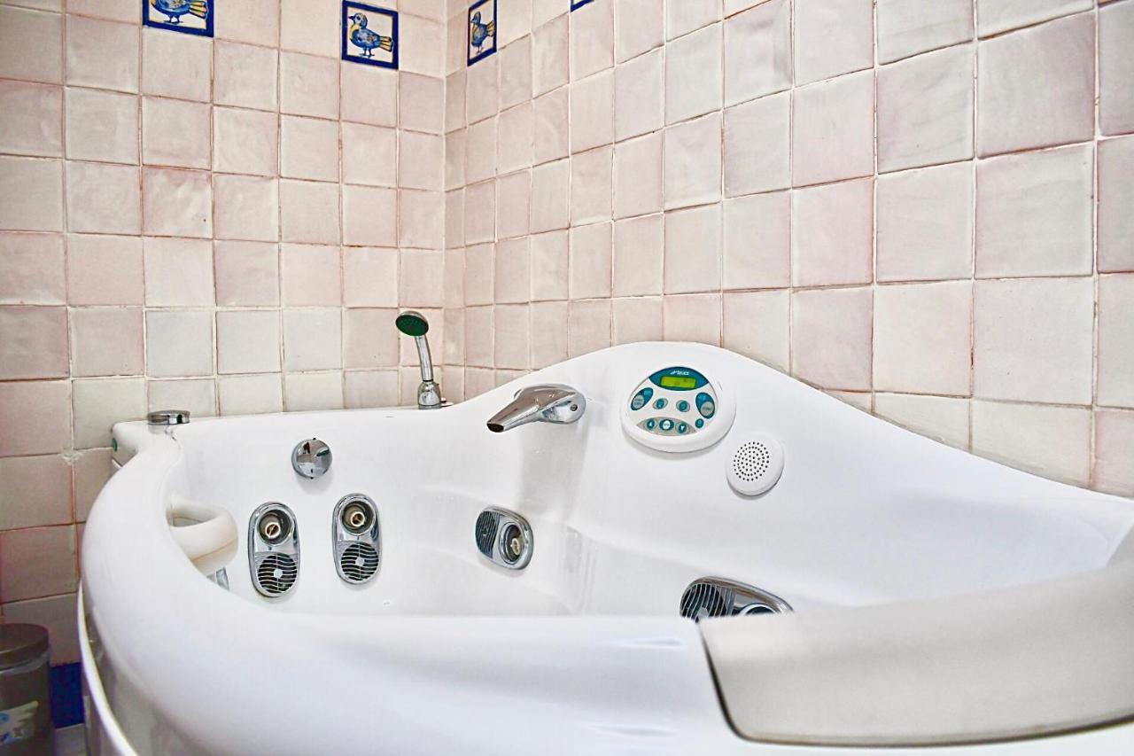 Casa D' Santiago Guest House Монсарас Екстериор снимка