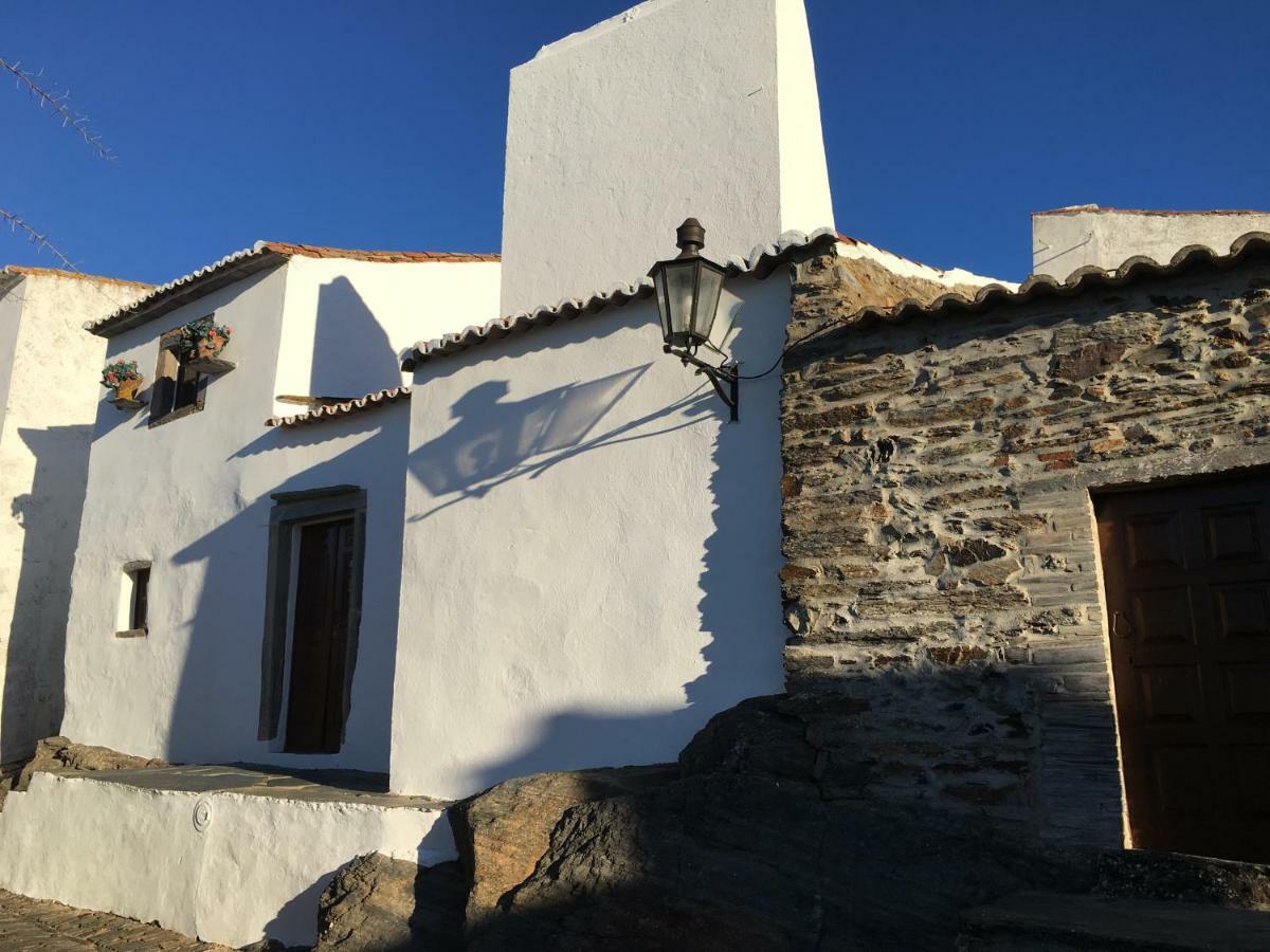 Casa D' Santiago Guest House Монсарас Екстериор снимка