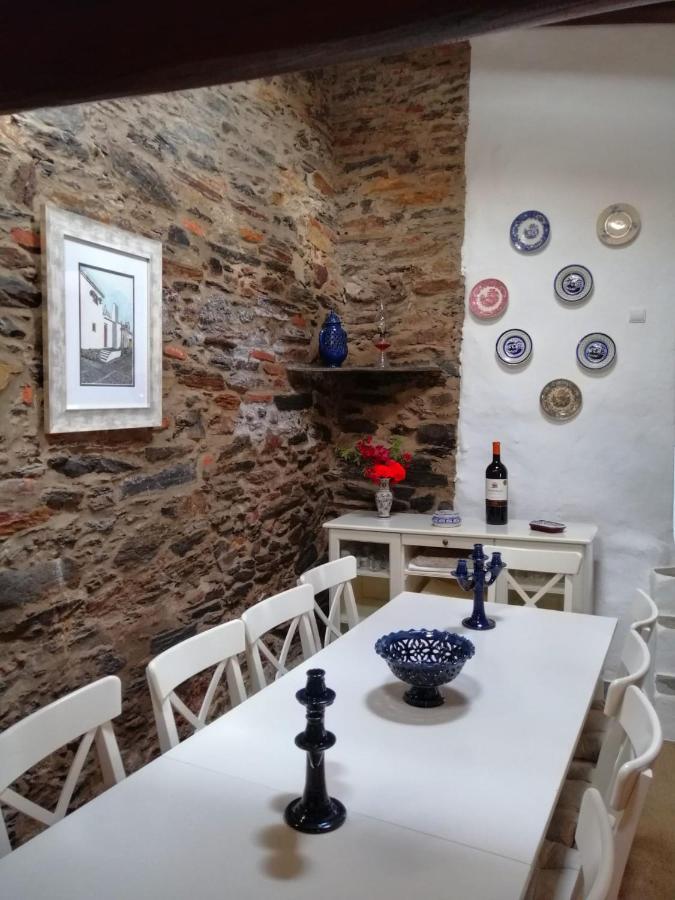 Casa D' Santiago Guest House Монсарас Екстериор снимка